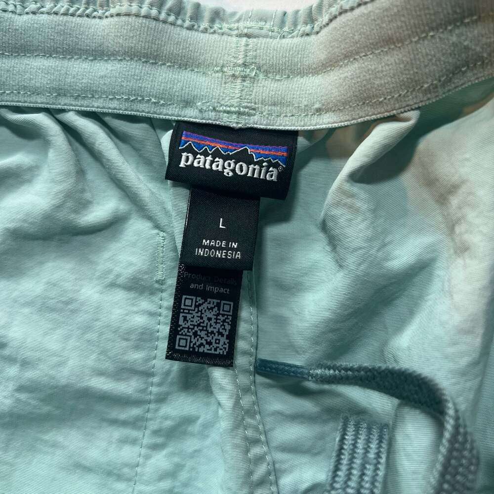 Patagonia Men's Baggies Longs 7" Shorts Size Large Light Green - Picture 3 of 8